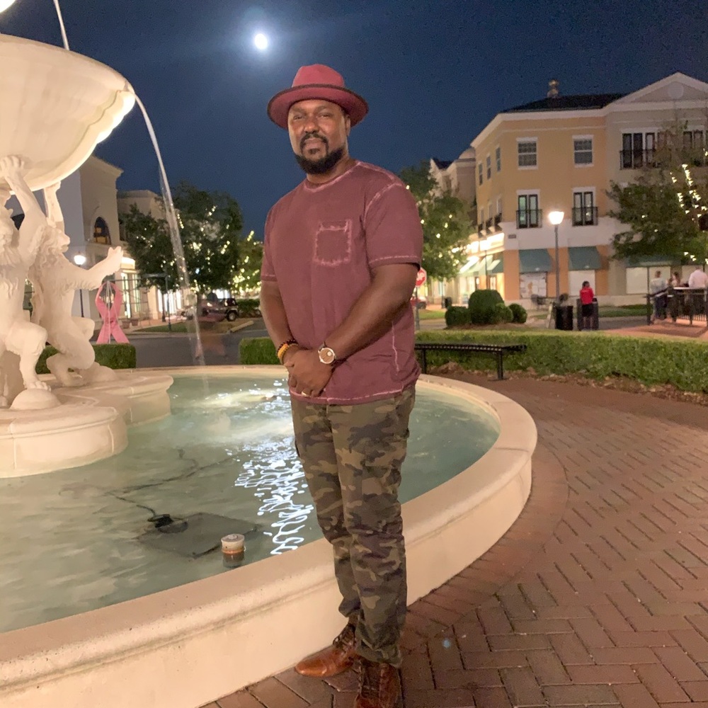 Meet your Posher, Milton